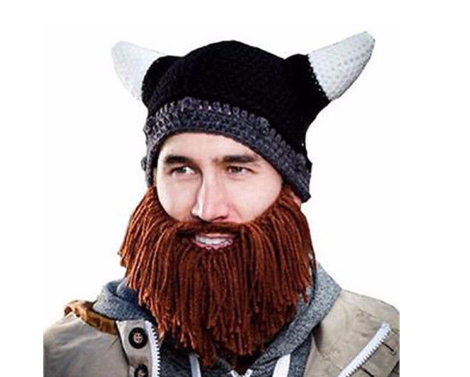 16 for a Funny Winter Ski Beard & Hat Beanie Buytopia