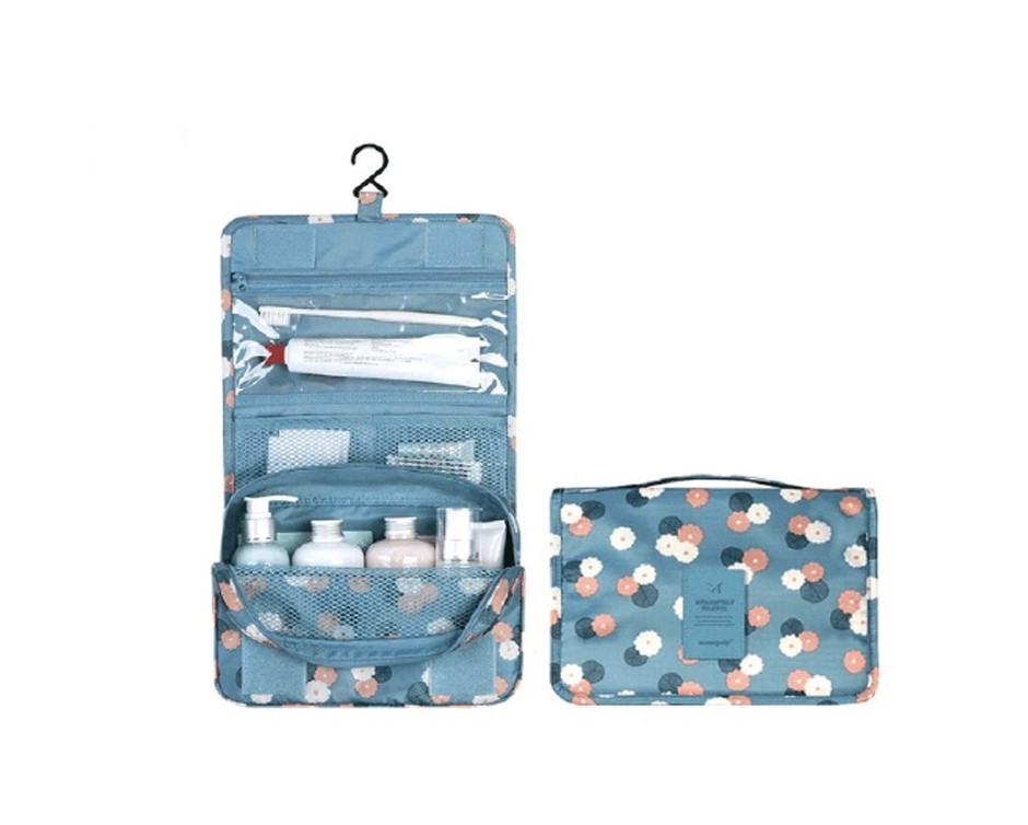 10 for a Hanging Travel Organizer Buytopia
